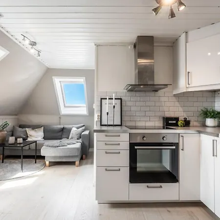 Lägenhet Dinbnb I On Of The I 400m To Bryggen And Floibanen *