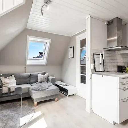 Lägenhet Dinbnb I On Of The I 400m To Bryggen And Floibanen