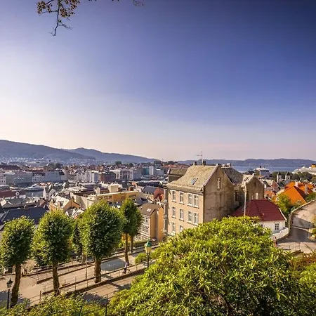 Lägenhet Dinbnb I On Of The I 400m To Bryggen And Floibanen Bergen