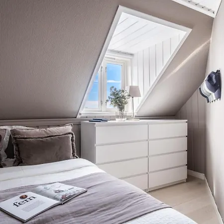 Lägenhet Dinbnb I On Of The I 400m To Bryggen And Floibanen *